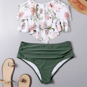 NEW super cute floral high-waisted bikini swimsuit